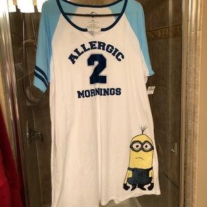 New! Universal Studios Minions Sleep-shirt